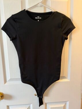 Hollister Black Short-Sleeve Bodysuit